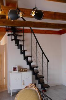 Riverhouse - 1