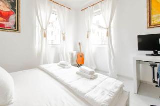 1BDR Absolute TOP Centre Luxury Apartment - 6