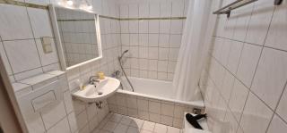 StadtZentrum Apartment mit Parkplatz - 1