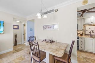 18th floor beachfront condo with pool, gym and grills - 1