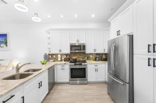 First floor walkout beachfront condominium unit - 4