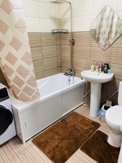 Студия 3-х комнатная ул Соборности 42 - 2