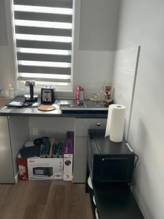 Private 1-bedroom suite - 1