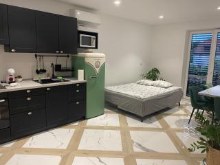 Elegant, peacefull studio apartment - 6