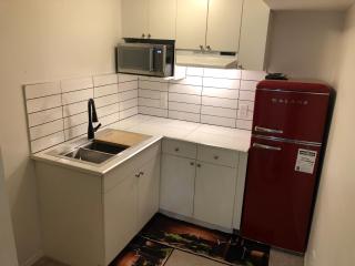 One week stay minimum - Winnipeg - 3
