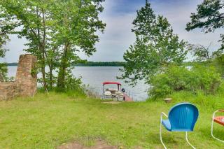 Unplug and Unwind Lakeside Cabin in Vergas - 0