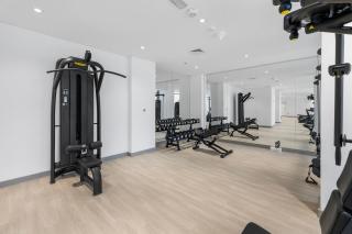 Cozy Downtown Studio Dubai Retreat - 3