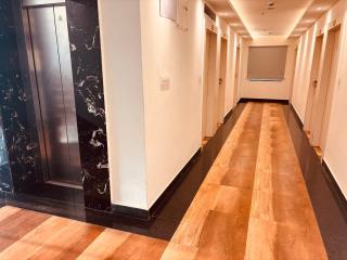 Hotel Chariot Inn - 5
