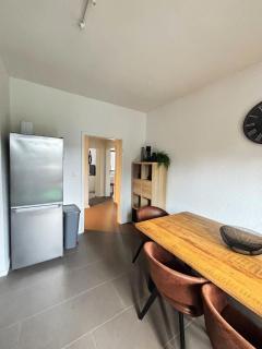 6P Zentrale Suite mit Balkon & Parkplatz - Witten - 1