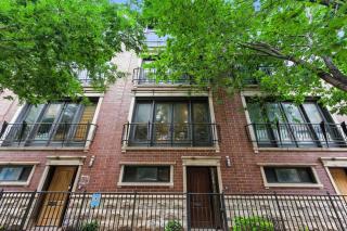 Spacious 3-Bed West Loop Townhouse, 1 Car Garage townhouse - Chicago - 6