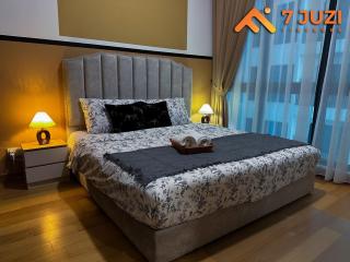 KLCC 23A Premium 1B1R with Best View Infinity Pool and Netflix 1080HD - 5