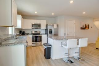 Modern Townhome with Patio 7 Mi to Dtwn Cartersville - 5