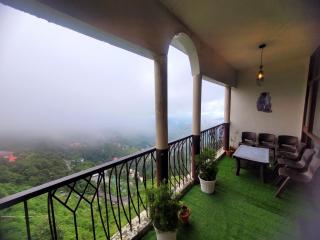 RB Cottage at mall road mussoorie - Mussoorie - 0