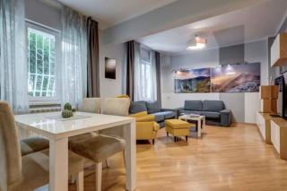 1BDR Absolute TOP Centre Cozy Apartment - 8