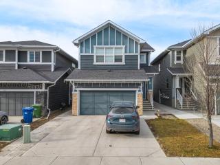 Modern Lux Suite, 8 Minutes to Airport, Dining Nearby - Calgary - 0