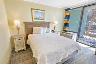 New Oceanview, Low Floor, Heated Pools! - 0