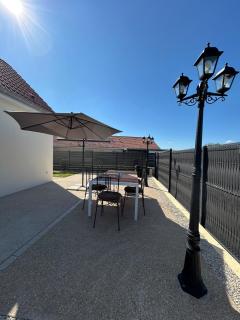 Maison calme avec jardin & terrasses - 3