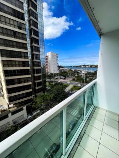 Praia do Canto Apart Hotel - Apto 405 - Varanda Lateral com Vista Mar - 6