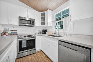 Stylish 4B 3B with Jacuzzi near Wynwood and Beaches - 5