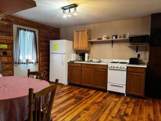 Riverfront Cabin 9 - - 4