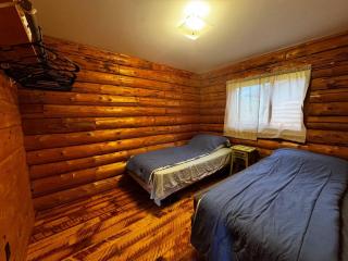 Riverfront Cabin 2 -  - 4