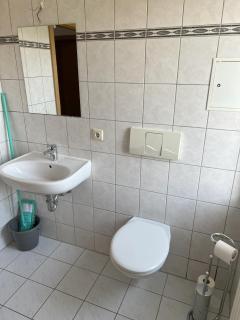 Monteurzimmer und Ferienwohnung bei Leuna, Halle, Leipzig - Braunsbedra - 3
