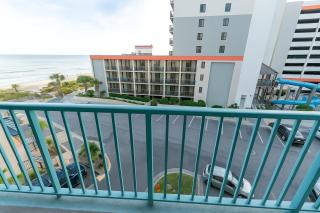 Oceanfront Studio,Indoor Pools,Hot Tubs,Brand New! - 8