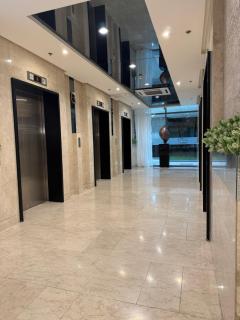 Metro Prime Staycations at Shore 2 Residences - 3