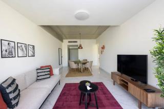 Gorgeous Corner Deluxe 1bd Condopoolviews! #133 - 8