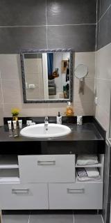 Queen T Suites All Inclusive Resort - 4