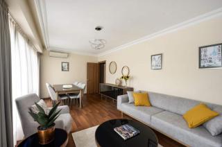 Lovely Bright Central Modern 1bed1bath! #159 - 8