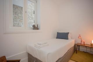 Liiiving in Porto - Clérigos Terrace Apartment - 6