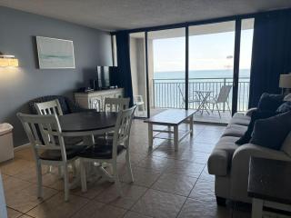 Hosteeva Ocean Forest Plaza w Beachview Balcony - 0