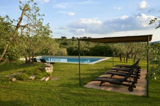 Historic Villa In The Heart Of Tuscany - 9