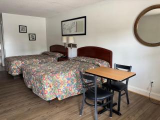 American Inn - 8