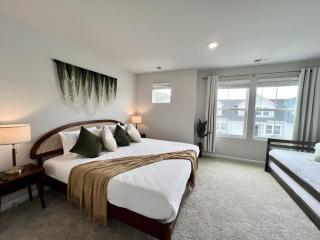 Brand New 3BR 3BA Designer Home - Families, Groups, Golf, Beach, Parking - Myrtle Beach - 7