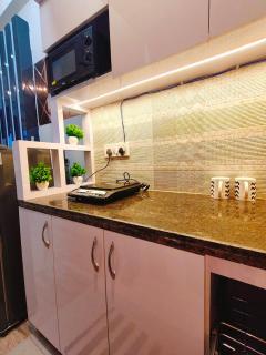 Modern Comfy Vibes Studio Close to Expo & Metro - 5