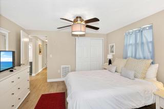 Tranquil Pool Home in Sarasota - 2