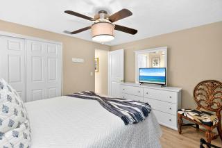 Tranquil Pool Home in Sarasota - 1