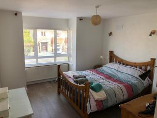 Sunny Rosslare Strand Holiday Home - 8