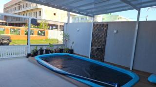 Sobrado com Piscina em Praia de Leste - 8