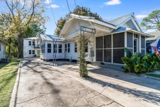 Private 1BR Suite Walk to Downtown Lafayette - 0