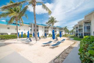 Smb Condo At Cayman Reef Resort - 6