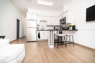 SeaMist 308 1 BR condo wviews of North Sound - 4