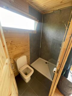 Executive Pod and Jacuzzi 2 - 7