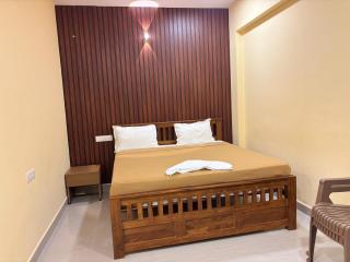JR Residency-A Budget Luxury Stay - 6
