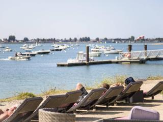 Une parenthèse face à lhorizon à Cabourg - FR-1-788-87 - 1