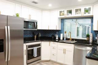 Pelican's Perch in Downtown EGAD - 9