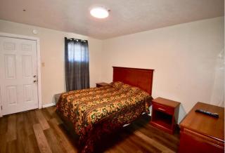 Motel 19 By Townhouse Baytown I-10 - 2