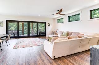 Private Sauna and Game Room Lakefront Moneta Gem - 5